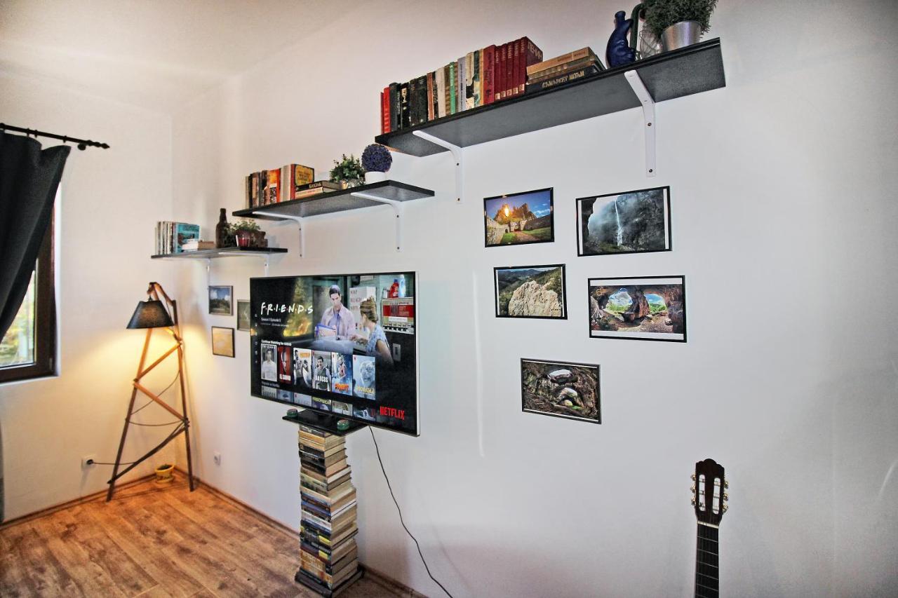 Top Center Relax, Ndk & Vitosha Str, Free Secured Parking Sofia Buitenkant foto